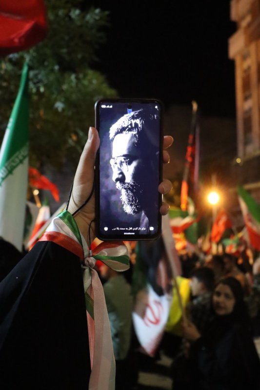 لنز دانشجو
