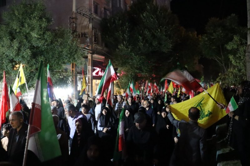 لنز دانشجو