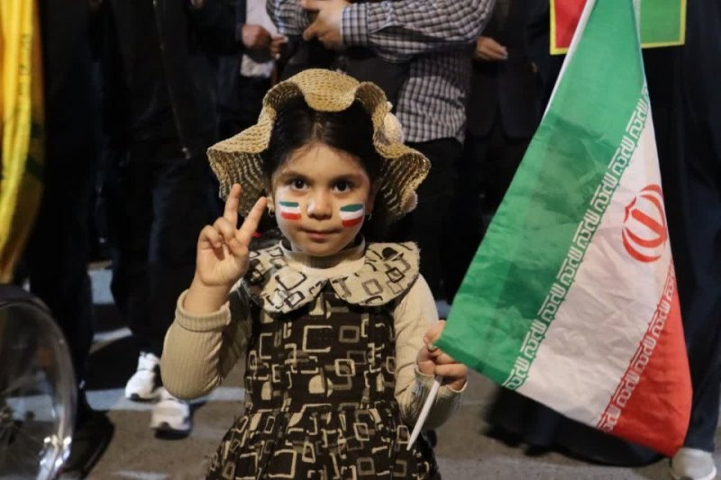 کودکی از جنس اقتدار