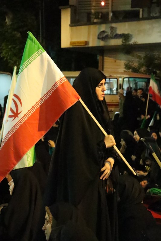 لنز دانشجو