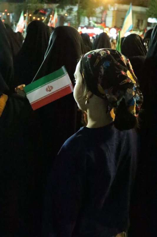 لنز دانشجو