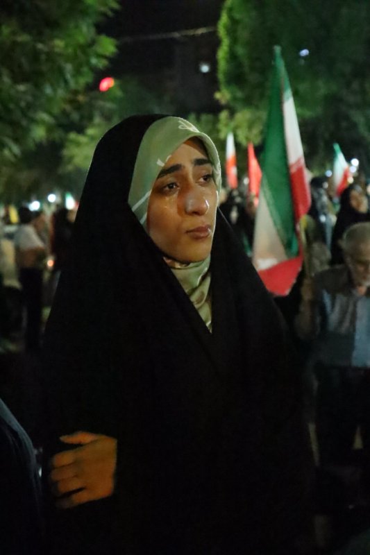 لنز دانشجو