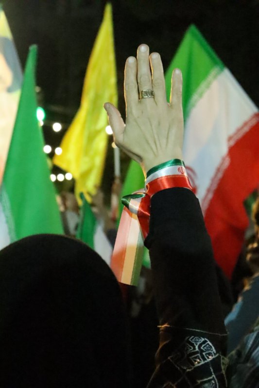 لنز دانشجو