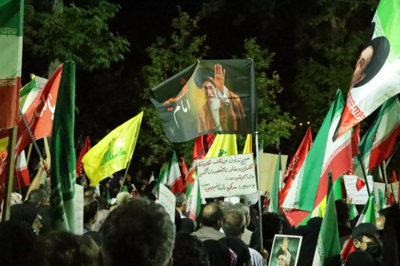 لنز دانشجو