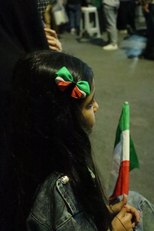 لنز دانشجو