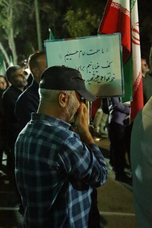 لنز دانشجو