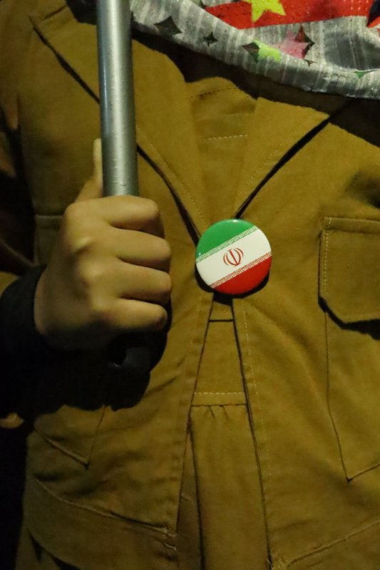 لنز دانشجو