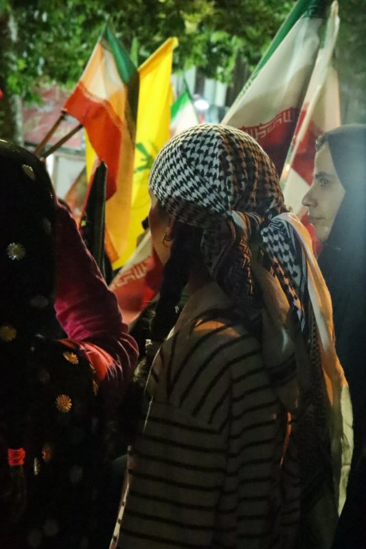 لنز دانشجو