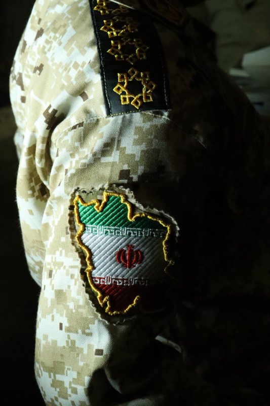 لنز دانشجو