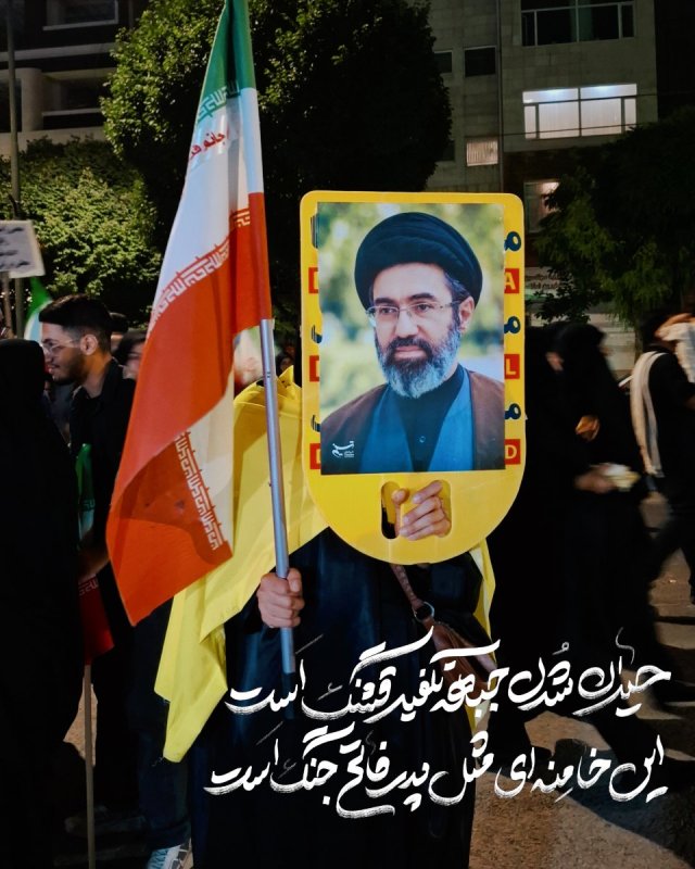 این خامنه ای مثل پدر فاتح جنگ است