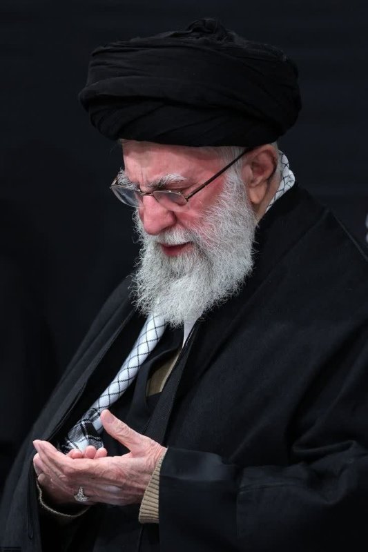 بلند می‌شود دوباره این دیارِ قهرمان . . ❤️‍🩹🌱