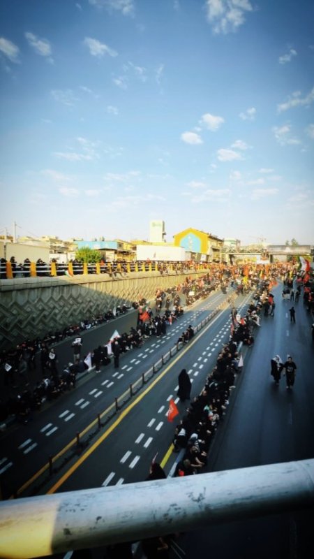 بدرقه رهبر شهید