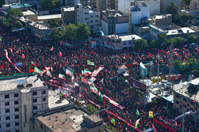 تشییع رهبری در مشهد