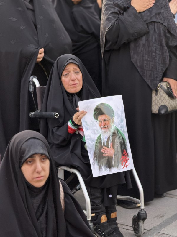 وداع رهبر شهید