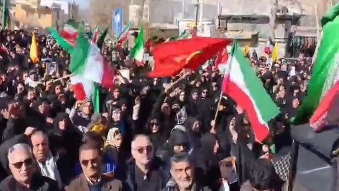 بیعت کوهدشتی ها با رهبر جوان