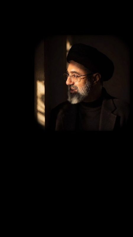 تولدتان مبارک ای دلگرمی امت