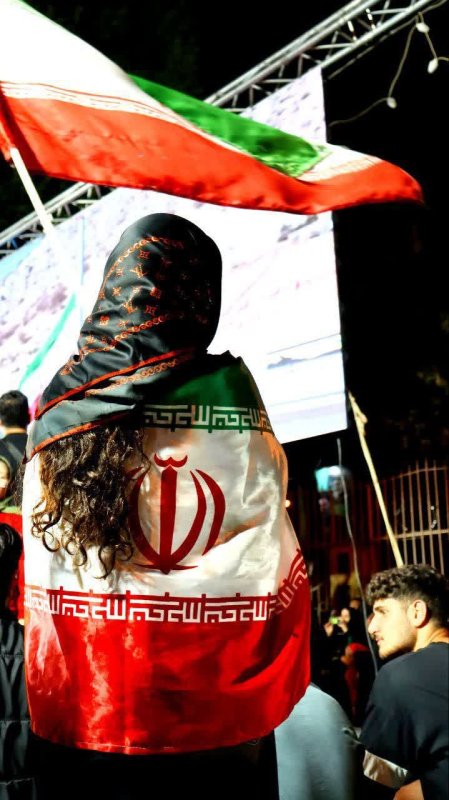 گزارش تصویری از روایت میدان