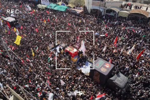 وداع با رهبر شهید