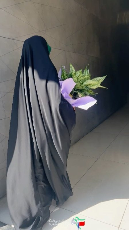 ‎بزرگی به جایگاه نیست، به اثری‌ست که در قلب‌ها به جا می‌گذاری… ☁️✨